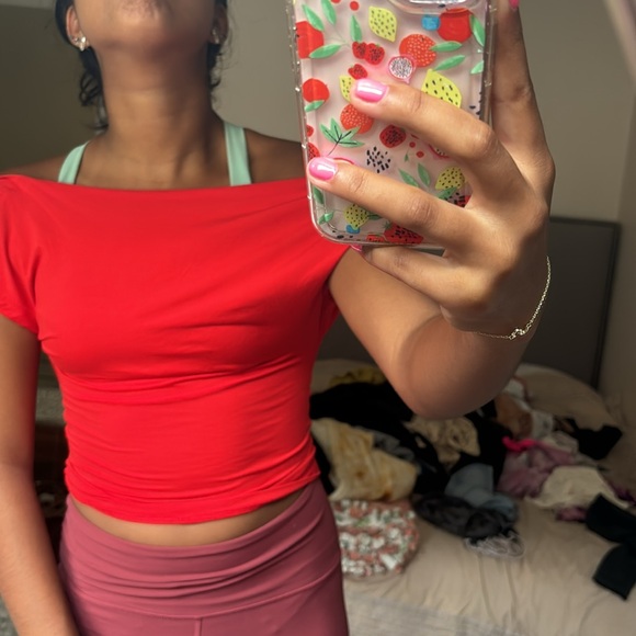 NWOT BOUTIQUE BACKLESS TOP - Picture 2 of 3